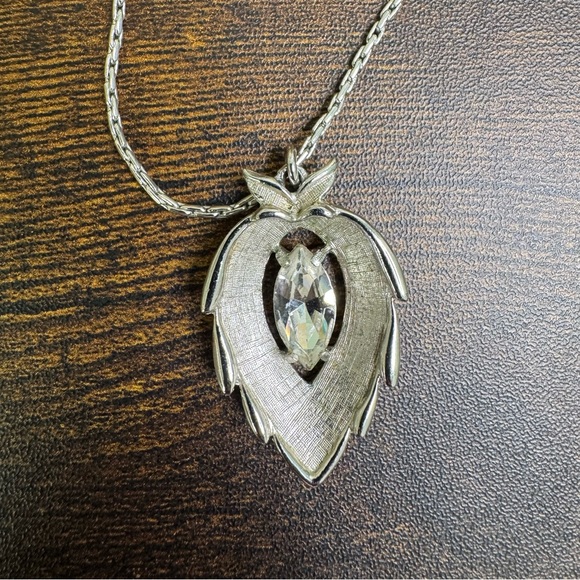 Sarah Coventry Silver Crystal Navette Pendant Necklace 1960’s 18 inch - Picture 5 of 10